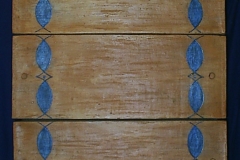 Terracotta scolpita e decorata cm. 100x52
